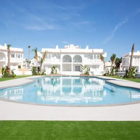 Apartmán Encantador Apartamento Con Piscina Y Ac - Helgafell 128 *