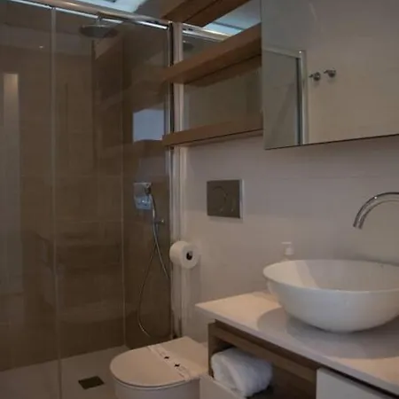 Encantador Apartamento Con Piscina Y Ac - Helgafell 128 * Ciudad Quesada